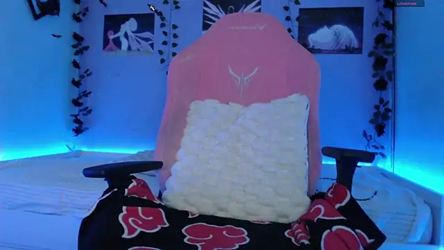 Snapshot of Scarlettsrorm chatting on February 17, 2025, 5:04 am Scarlettsrorm online show from February 17, 2025, 5:04 am
