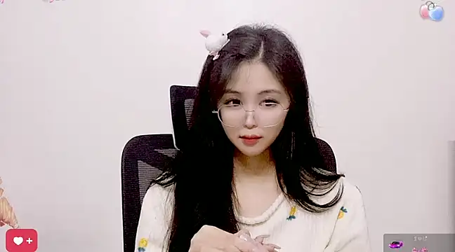 ---MIA--- online show from March 7, 2025, 4:55 pm