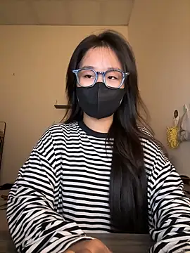 Jenni nana online show from October 6, 2025, 5:41 am