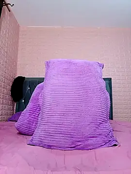 sexybree  online show from May 12, 2026, 1:57 am