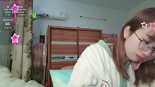 Lili 666 online show from March 3, 2026, 1:56 am