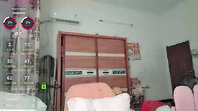 Lili 666 online show from October 12, 2025, 4:41 pm