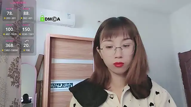 Lili 666 online show from March 18, 2025, 7:12 am