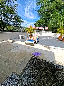 Snapshot of IsisDuzan chatting on September 28, 2025, 2:57 pm IsisDuzan online show from September 28, 2025, 2:57 pm