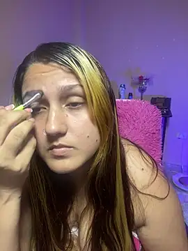 Snapshot of saray_gomez22 chatting on January 16, 2026, 4:05 am saray gomez22 online show from January 16, 2026, 4:05 am