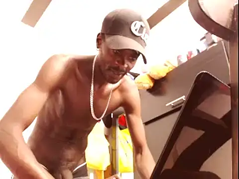 phillip-hot online show from March 11, 2025, 5:46 pm