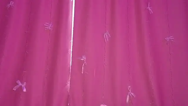 Snapshot of KateVon chatting on July 11, 2026, 11:54 am KateVon online show from July 11, 2026, 11:54 am