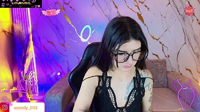  Emily1 online show from September 30, 2025, 1:06 pm