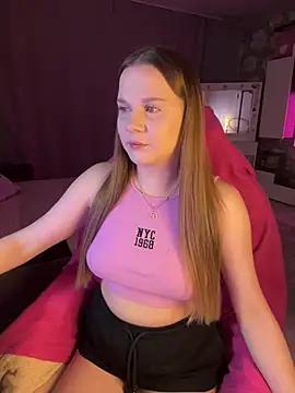 Snapshot of Lexi_noah chatting on February 7, 2026, 9:45 pm Lexi noah online show from February 7, 2026, 9:45 pm