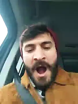 Snapshot of Analcholic chatting on December 27, 2024, 2:12 pm Analcholic online show from December 27, 2024, 2:12 pm