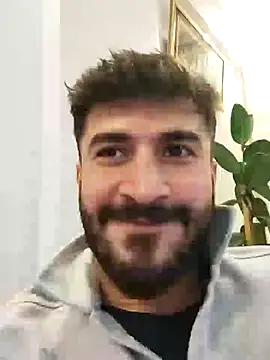 Snapshot of Analcholic chatting on December 27, 2024, 5:37 pm Analcholic online show from December 27, 2024, 5:37 pm