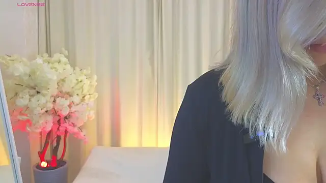 JessRosen online show from October 18, 2025, 3:19 am