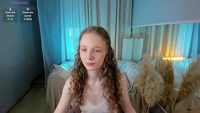 Snapshot of _Rose_Charming_ chatting on January 23, 2025, 9:50 pm Rose Charming online show from January 23, 2025, 9:50 pm