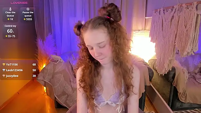 Snapshot of _Rose_Charming_ chatting on March 9, 2025, 1:04 am Rose Charming online show from March 9, 2025, 1:04 am