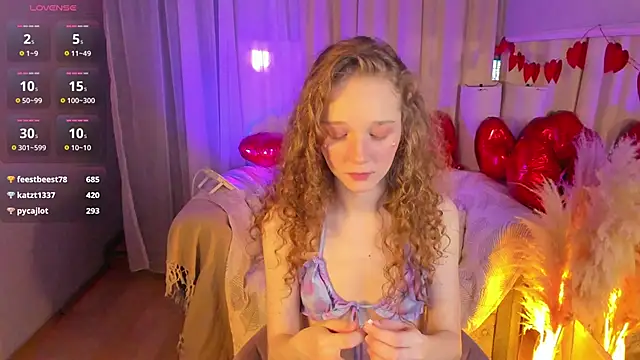 Snapshot of _Rose_Charming_ chatting on February 12, 2025, 12:58 am Rose Charming online show from February 12, 2025, 12:58 am