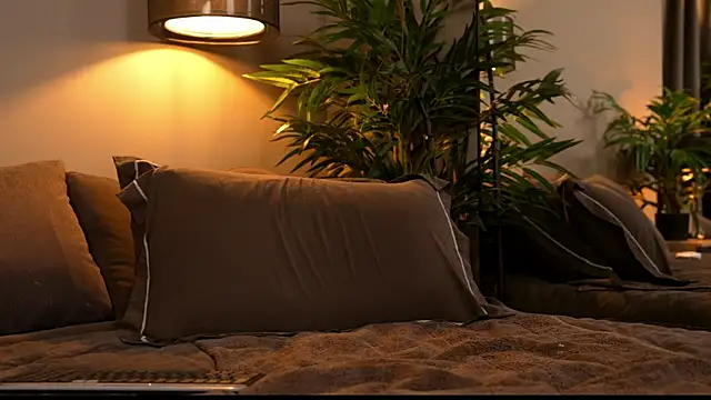  keeti  online show from April 17, 2026, 3:20 am