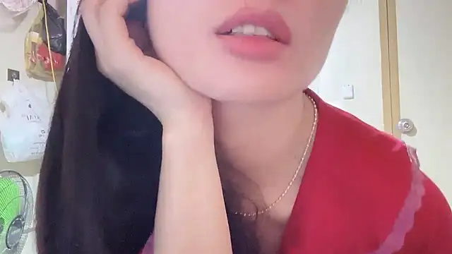 LinhChi 9x online show from February 23, 2026, 1:18 am