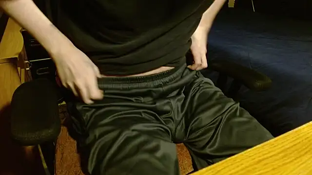 readytocome90 online show from April 8, 2026, 10:06 am