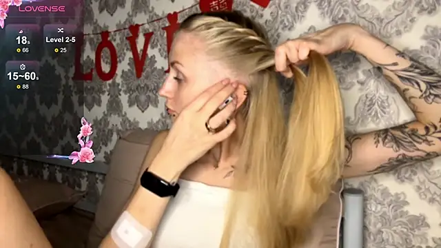 MarthaGees online show from October 18, 2025, 3:36 pm