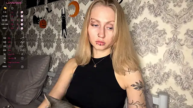 MarthaGees online show from November 1, 2025, 3:28 pm