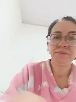 miss hanna07 online show from July 16, 2026, 1:52 pm