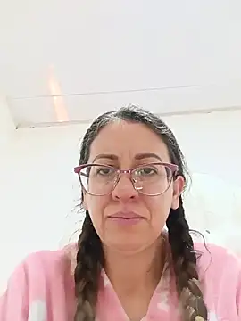 miss hanna07 online show from July 11, 2026, 1:22 pm