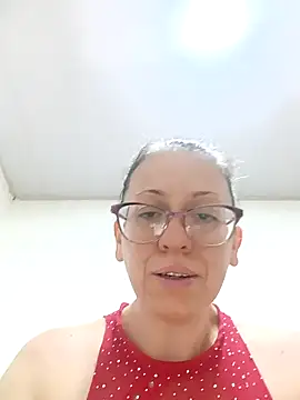 miss hanna07 online show from December 14, 2025, 1:06 pm