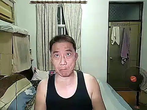 YuHsuant online show from October 6, 2025, 10:49 am