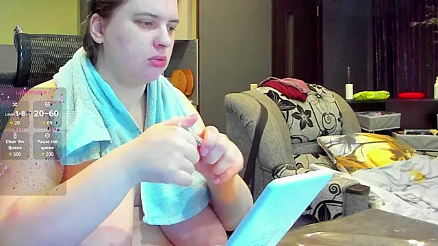 1lindsey1 online show from September 25, 2025, 10:05 pm