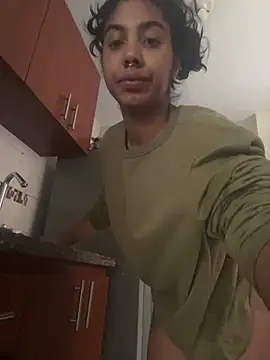 jasmine bunny  online show from December 27, 2024, 7:14 pm