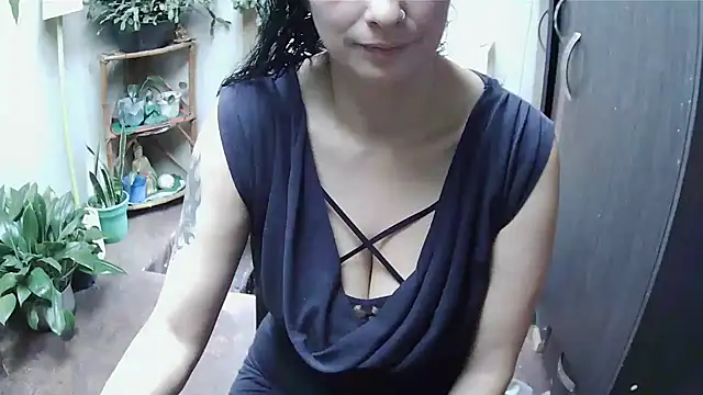 Jennys room 77 online show from November 29, 2025, 5:24 pm