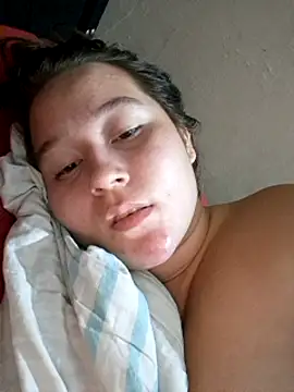 Snapshot of cattalin_luscious chatting on December 19, 2024, 4:56 am cattalin luscious online show from December 19, 2024, 4:56 am