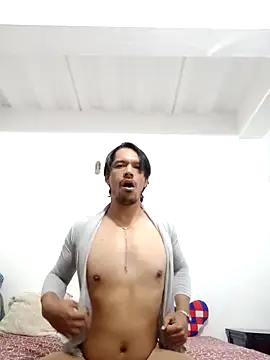 Leandona online show from November 1, 2025, 2:22 pm