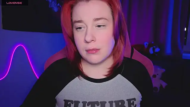 gitera  online show from April 17, 2026, 9:28 pm