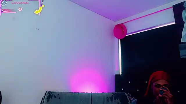 Kendall hornyy online show from May 20, 2026, 7:33 pm