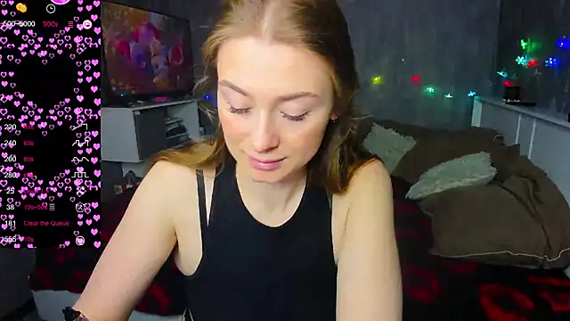 Demure Smile online show from November 20, 2025, 6:58 am