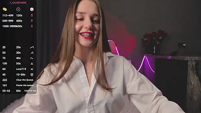 JudyAngil online show from March 14, 2025, 6:21 am