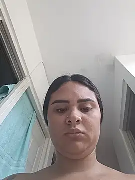 sexy-latin10 online show from May 14, 2026, 12:35 pm