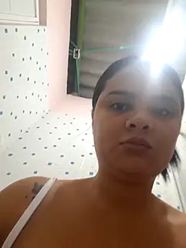 sexy-latin10 online show from October 16, 2025, 10:45 am