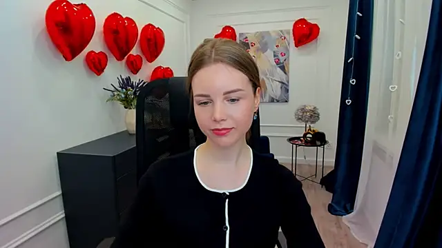 Snapshot of MileyWings chatting on February 7, 2026, 11:40 am MileyWings online show from February 7, 2026, 11:40 am