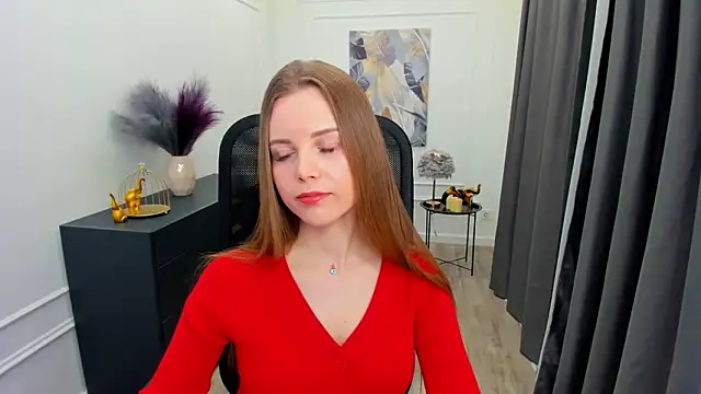 Snapshot of MileyWings chatting on March 2, 2026, 5:30 am MileyWings online show from March 2, 2026, 5:30 am