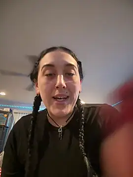 Snapshot of ThicBunz chatting on February 24, 2026, 12:50 pm ThicBunz online show from February 24, 2026, 12:50 pm