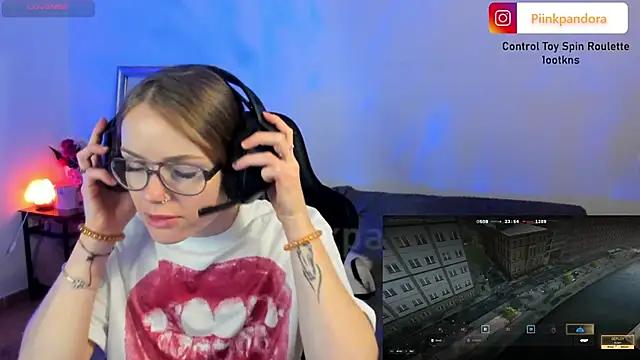 Piinkpandora online show from March 19, 2025, 9:58 pm