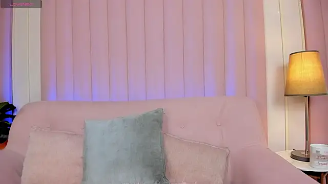 Snapshot of janecullen chatting on December 5, 2025, 3:38 am janecullen online show from December 5, 2025, 3:38 am