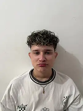 Nathan Bluee online show from April 13, 2026, 4:22 pm