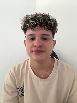 Nathan Bluee online show from April 4, 2026, 4:02 pm