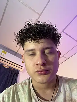 Snapshot of Nathan_Bluee chatting on November 27, 2025, 4:07 pm Nathan Bluee online show from November 27, 2025, 4:07 pm