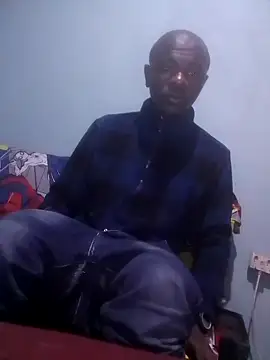 Snapshot of DigCrok chatting on September 18, 2025, 9:40 pm DigCrok online show from September 18, 2025, 9:40 pm