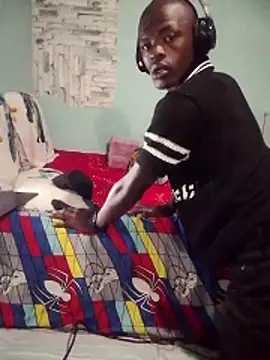 Snapshot of DigCrok chatting on March 18, 2026, 11:16 pm DigCrok online show from March 18, 2026, 11:16 pm