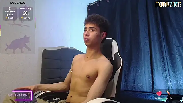 Snapshot of sexybat_twink chatting on October 2, 2025, 11:52 pm sexybat twink online show from October 2, 2025, 11:52 pm